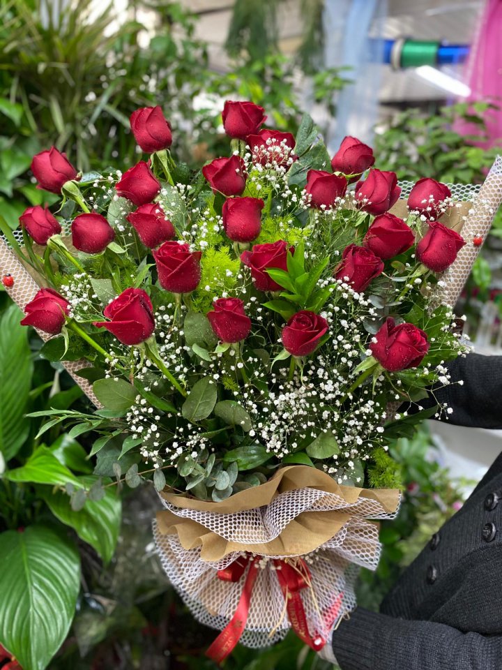 25 Adet Kırmızı Gül - Eskişehir Çiçek Siparişi