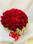 Çiçekçi - Kutuda Kırmızı Güller
